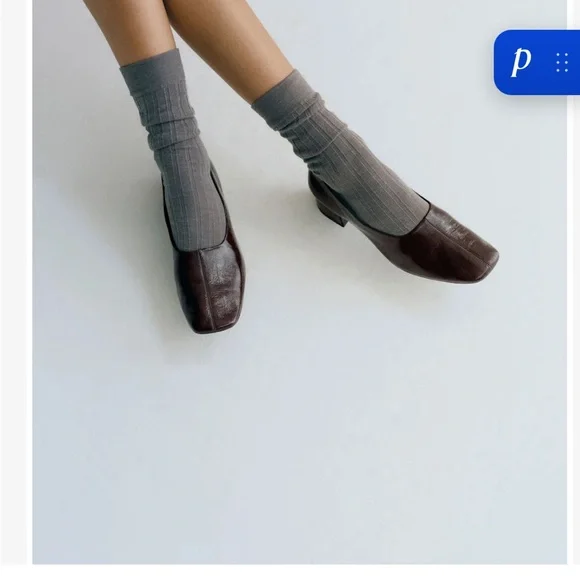 Reformation Inez Pump - never worn - Picture 4 of 7